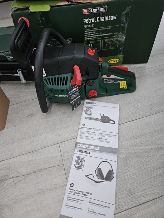 Sprzedam nową piłę łańcuchowa spalinową Parkside PBKS 53  B3.