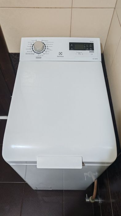 Пральна машина Electrolux