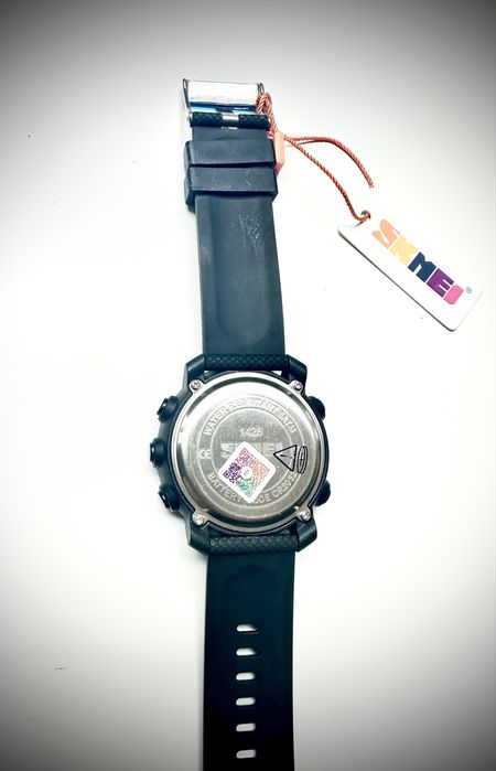 Zegarek Meski sportowy Skmei elektroniczny wodoodporny LED