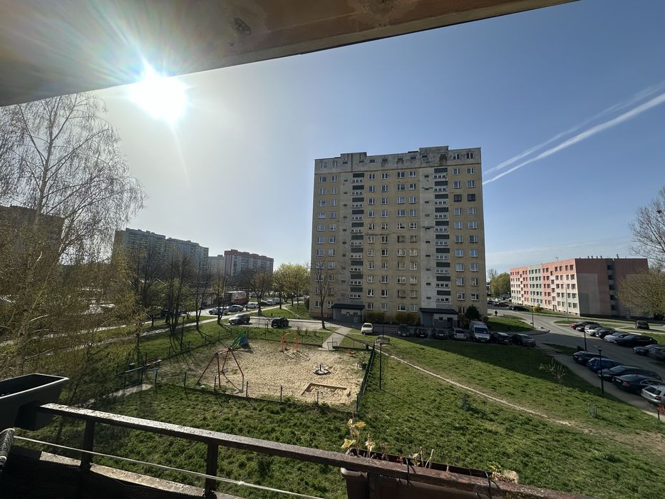 Mieszkanie 74 m²  z balkonem na os. Akademickim garaż 4 pokoje jasne top lokalizacja - View 3