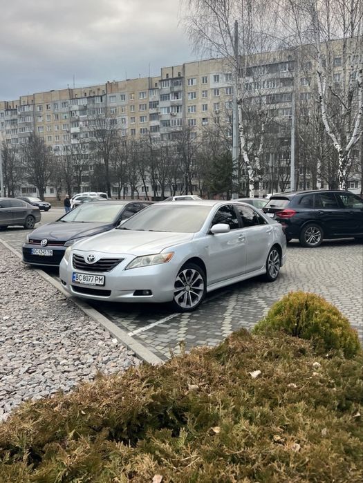 Тойота кемрі 40 SE