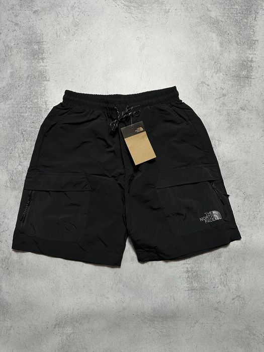Нейлонові шорти The North Face TNF