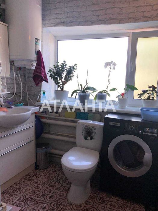 Затишний будинок із ділянкою 10 соток у селі Олександрівка!