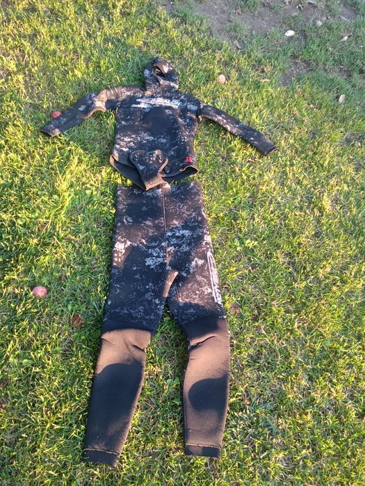 Pianka do nurkowania łowiectwo podwodne  5 mm