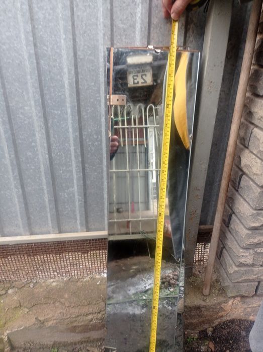 Зеркало .2 штуки 105*23