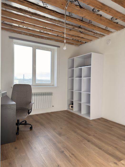 Продаж котеджу- таунхаус з частковим ремонтом в с. Конопниця