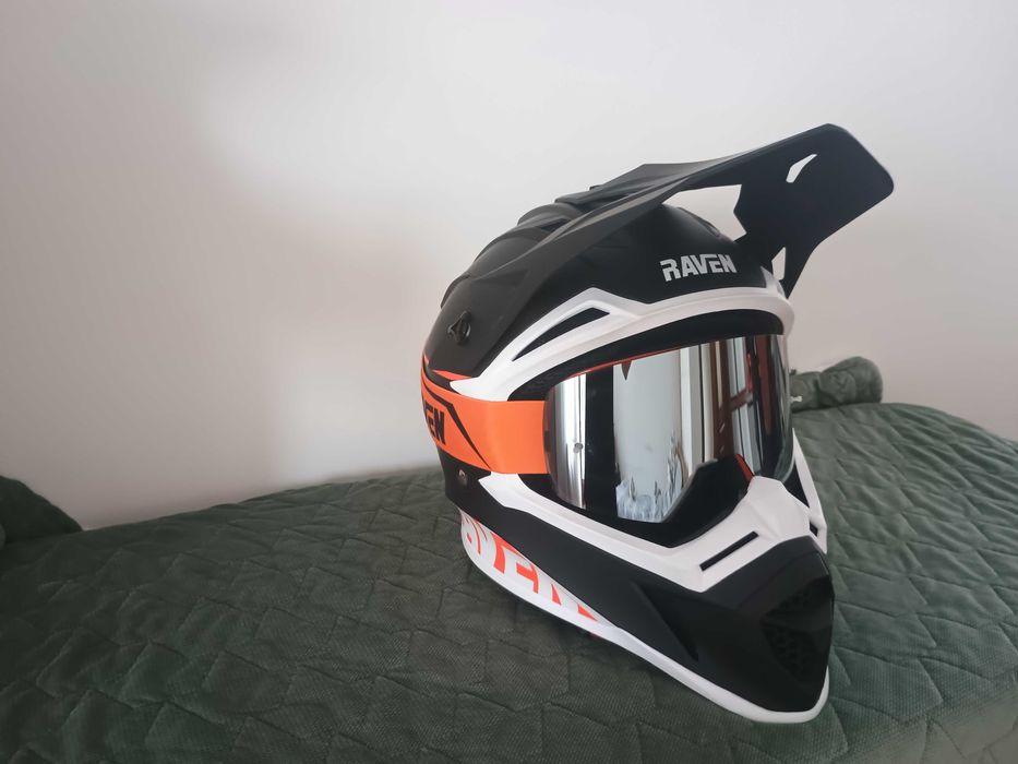 Kask Raven Airborne Evo - idealny stan - raz użyty