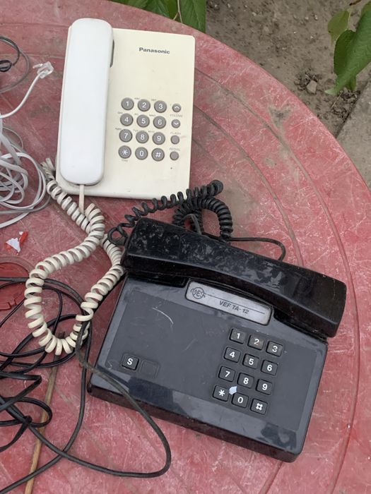 Стврые Домашние телефоны