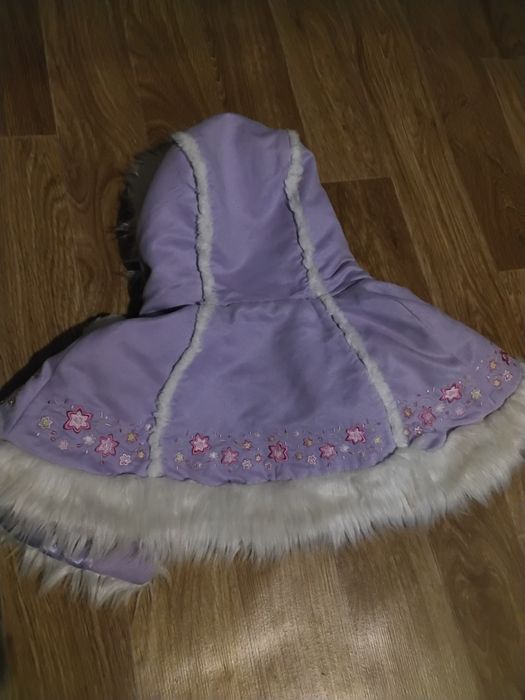 Накидка на дівчинку 2-3 роки