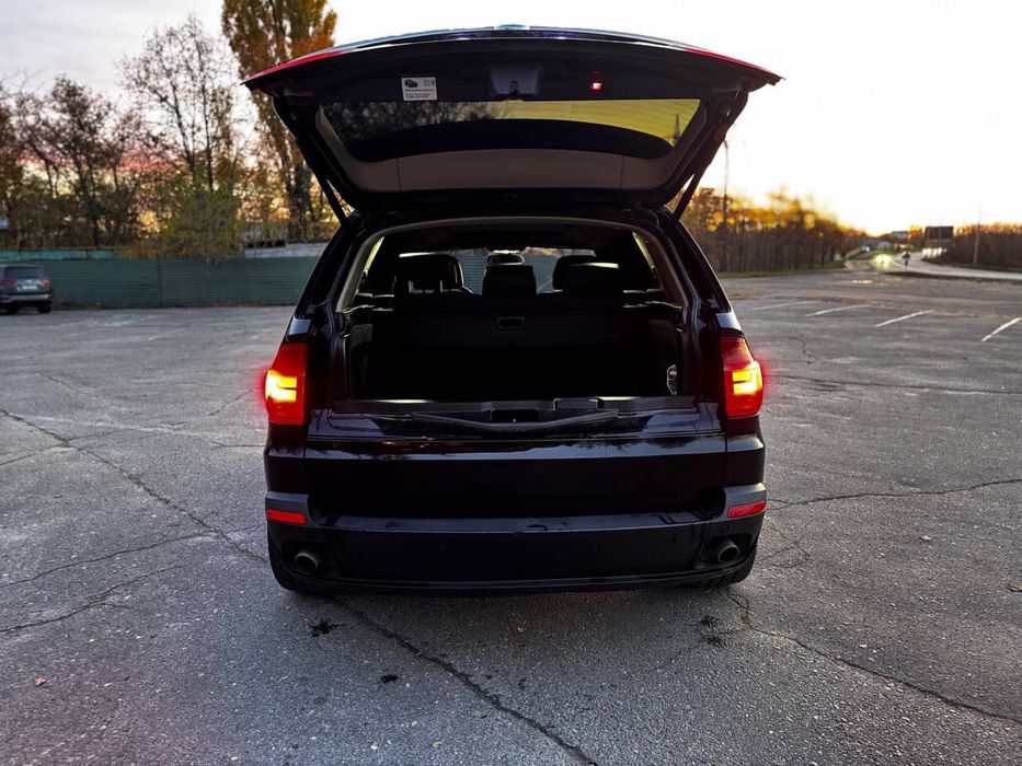 Продам БМВ Х5 Е70