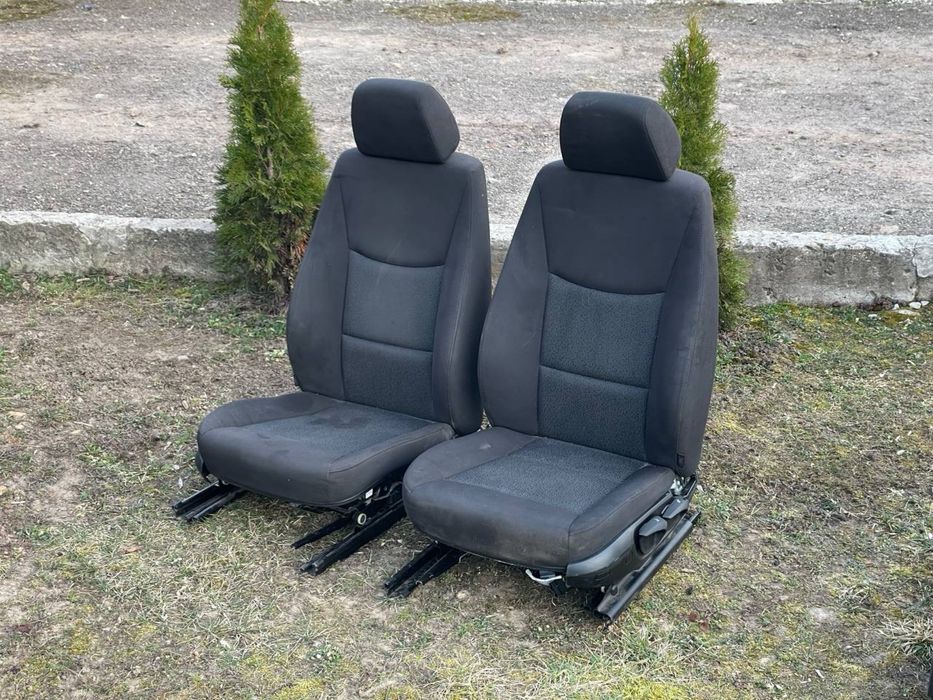 Сидіння для другого та третього ряду для буса подвійні передні сідушки