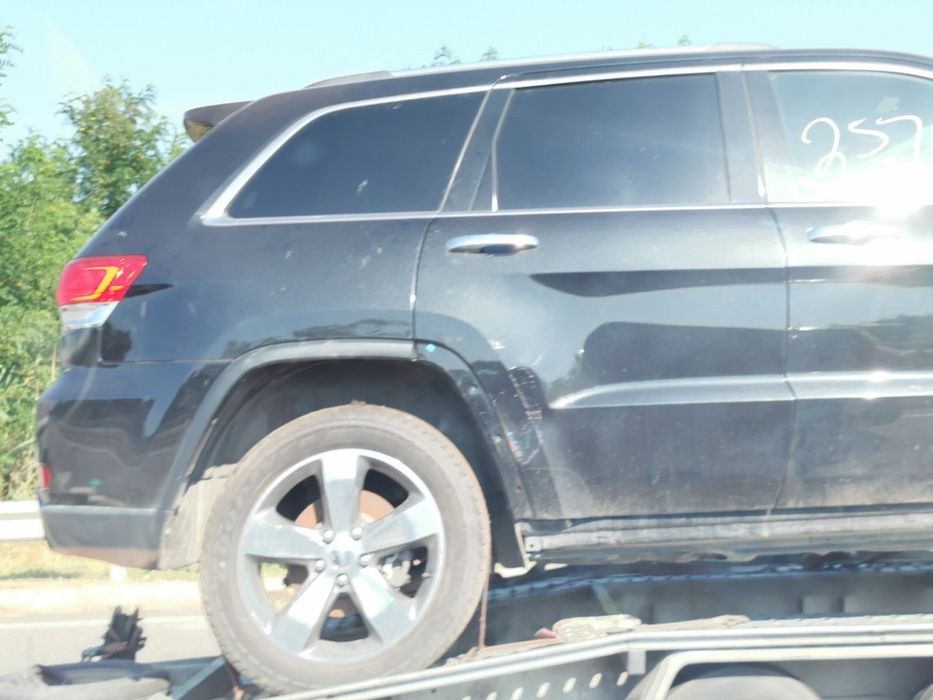 Разборка запчасти jeep grand cherokee WK2