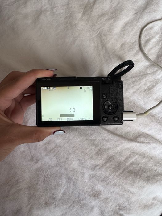 Camara Ricoh GR IIIx