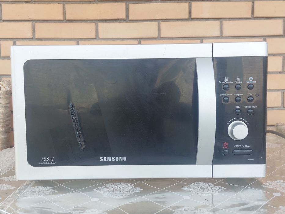 Микроволновая печка.Samsung.