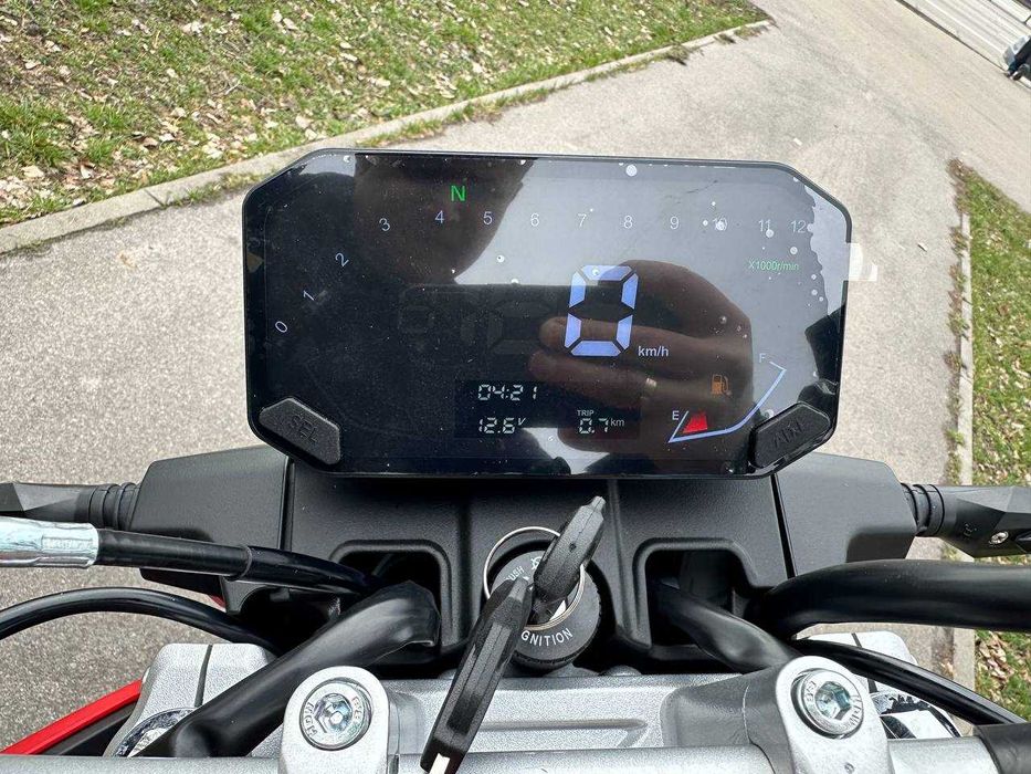 Мотоцикл Loncin CR250 4V NEW 171 YMM 24 к.с.