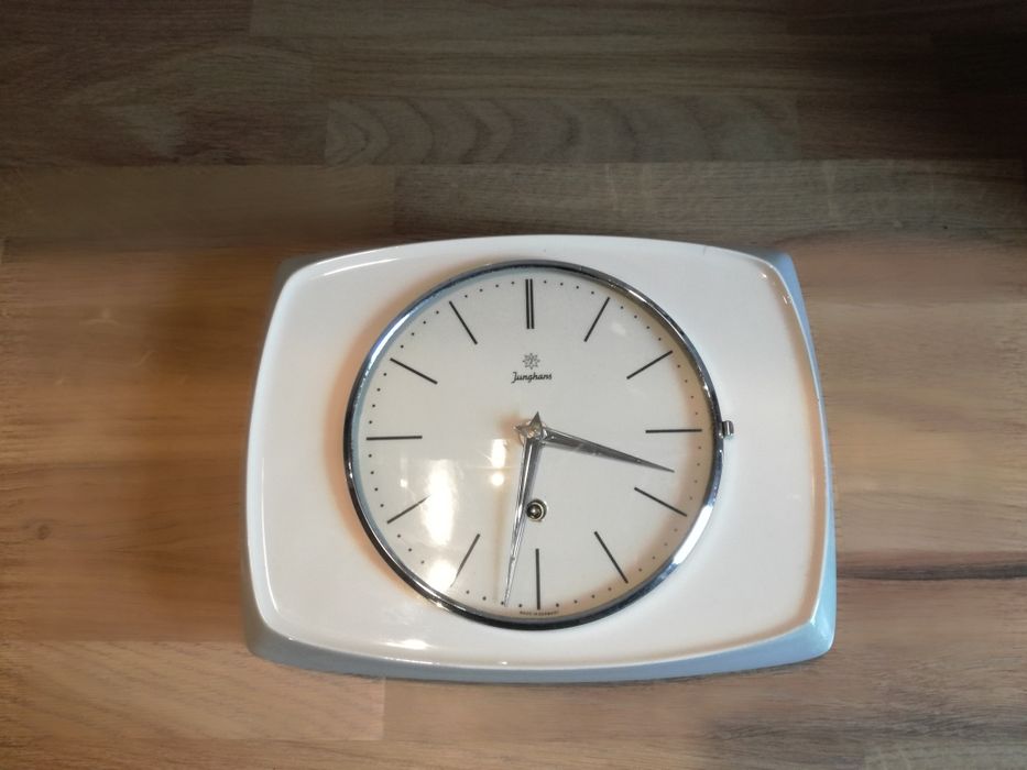 zegar Junghans ścienny porcelana