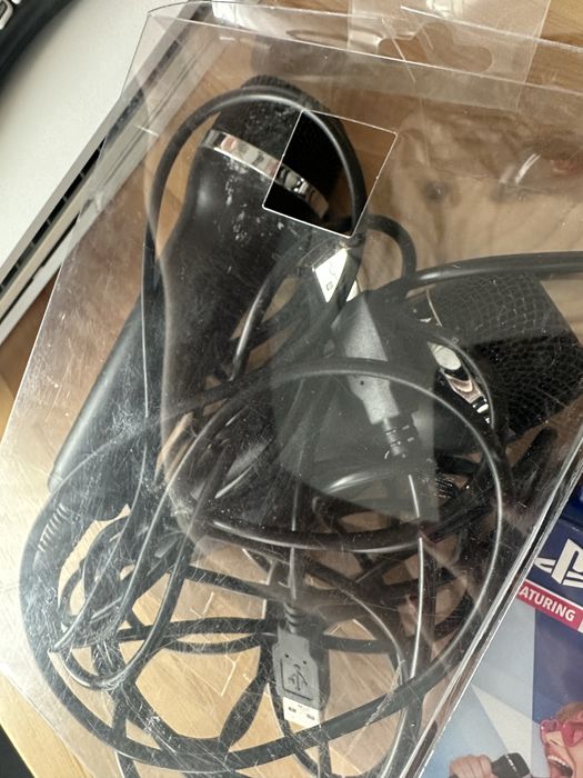 Zestaw 2 gry sing 2020,2021 3 mikrofony ps4