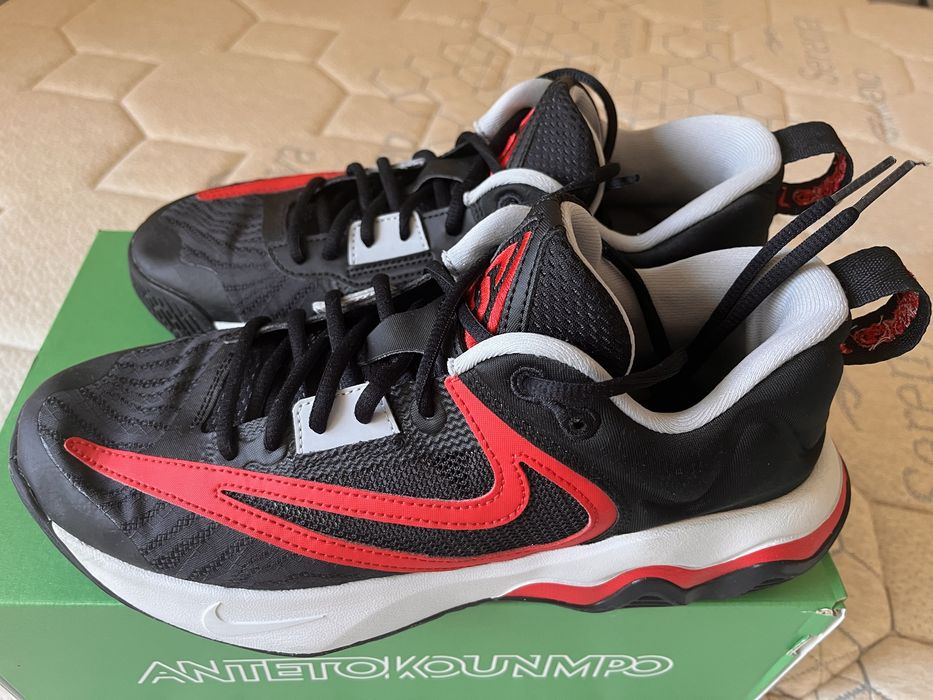 Ténis Nike 42, especial basket