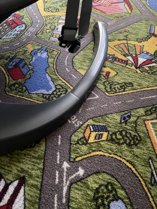 Заколисуючий центр