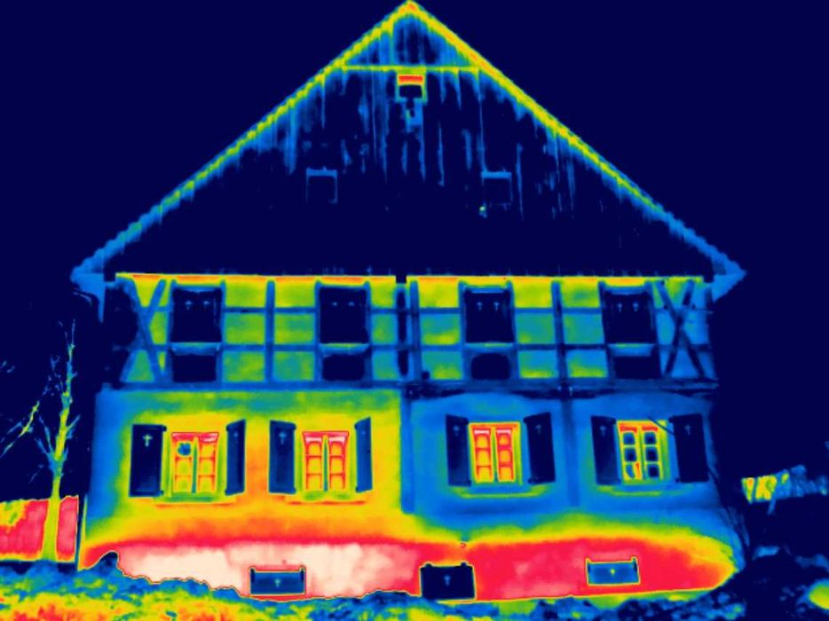 TERMOWIZJA, BADANIE KAMERĄ, ubytki ciepła, szukanie kuny, wycieki wody