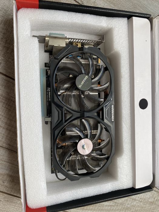 Відеокарта Radeon R9 270 – 2 шт.