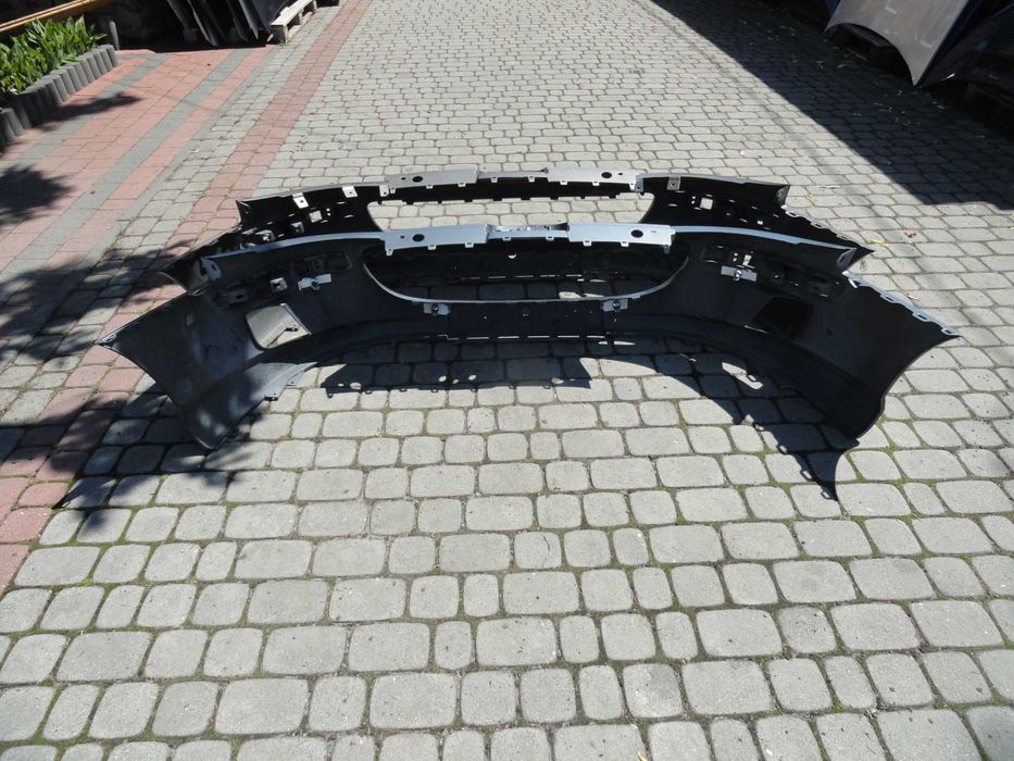 Zderzak przód Peugeot 407   04 08