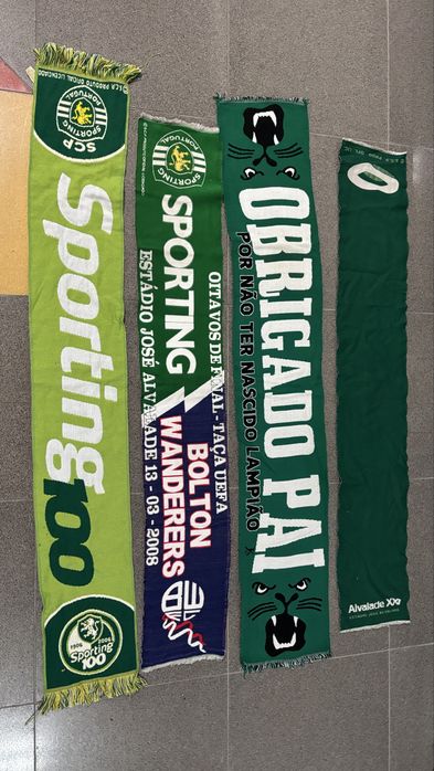 Lote três cachecois do Sporting Clube de Portugal