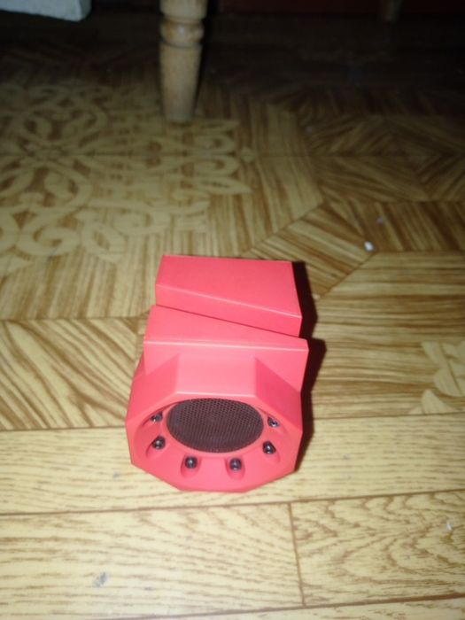 Портативная колонка