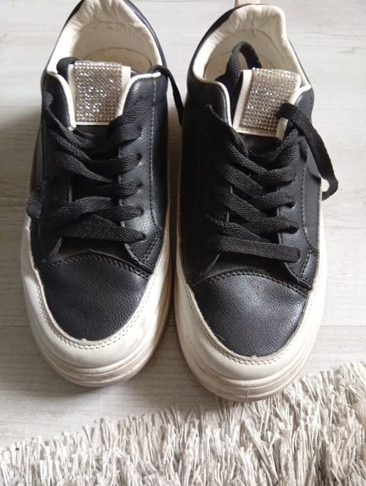 Buty damskie, dziewczęce