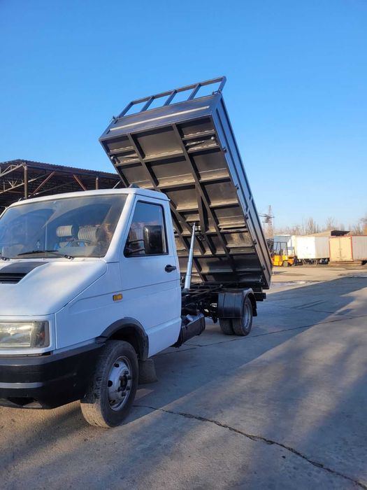 IVECO turbo daily cамоскид