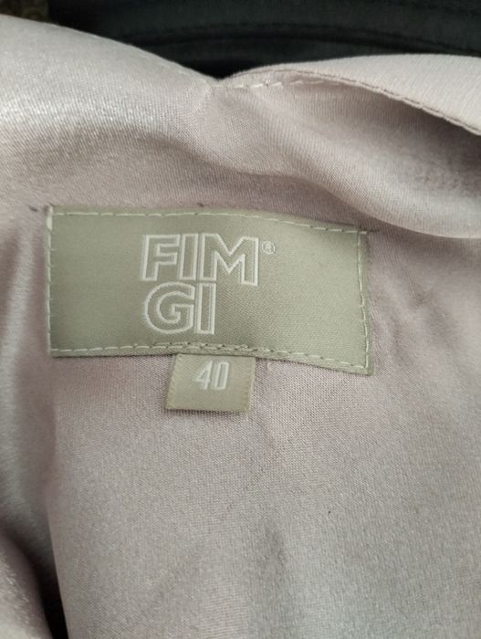 Vendo vestido de cerimónia em rosa clarinho debroado a cetim