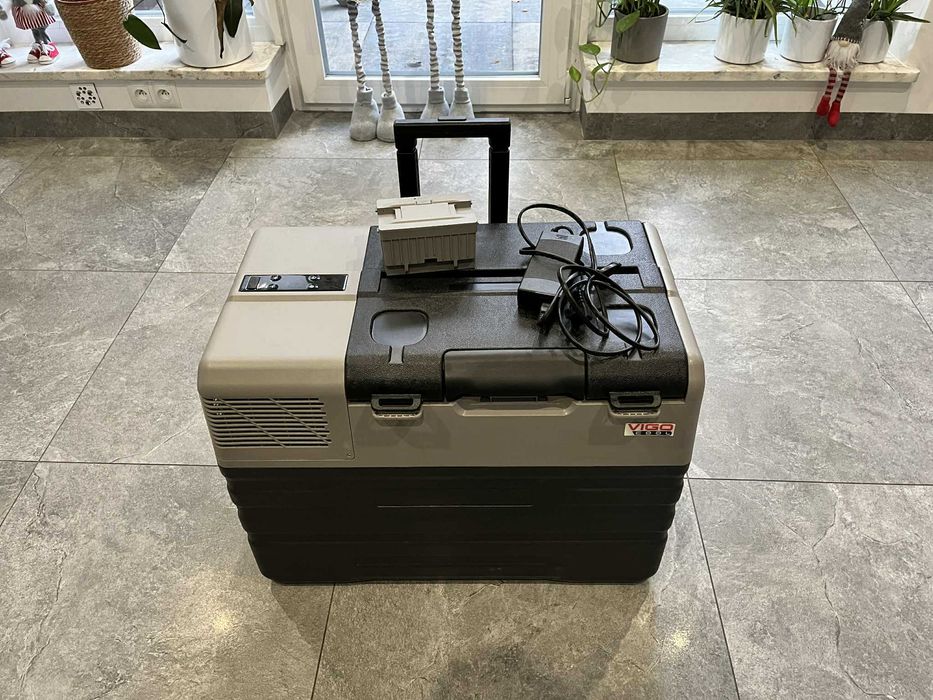 Lodówka Turystyczna 42L, Sprężarkowa 12/24/230V VIGO COOL Akumulator