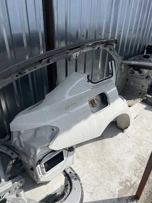 Четверть заднє крило bmw f36 праве