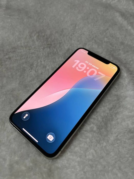 Iphone 11 pro Б/у