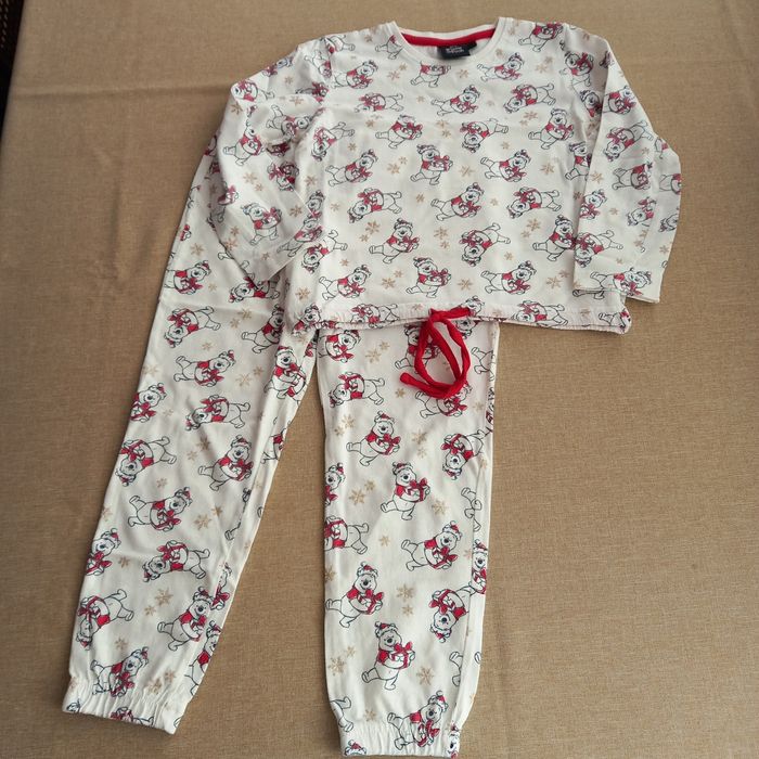 Piżamka świąteczna Kubuś Puchatek, rozmiar 110-116