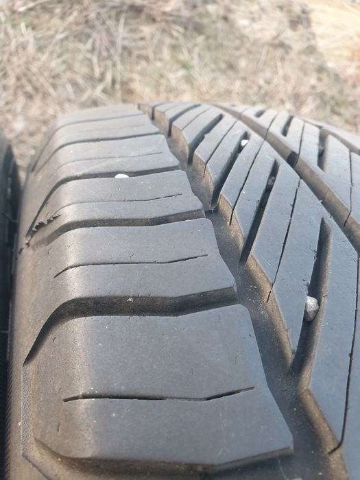 Opony letnie 215/65/ R16C do busa vivaro trafic primastar