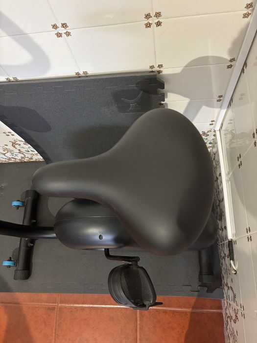 Bicicleta Estática Essencial EB 120-DOMYOS