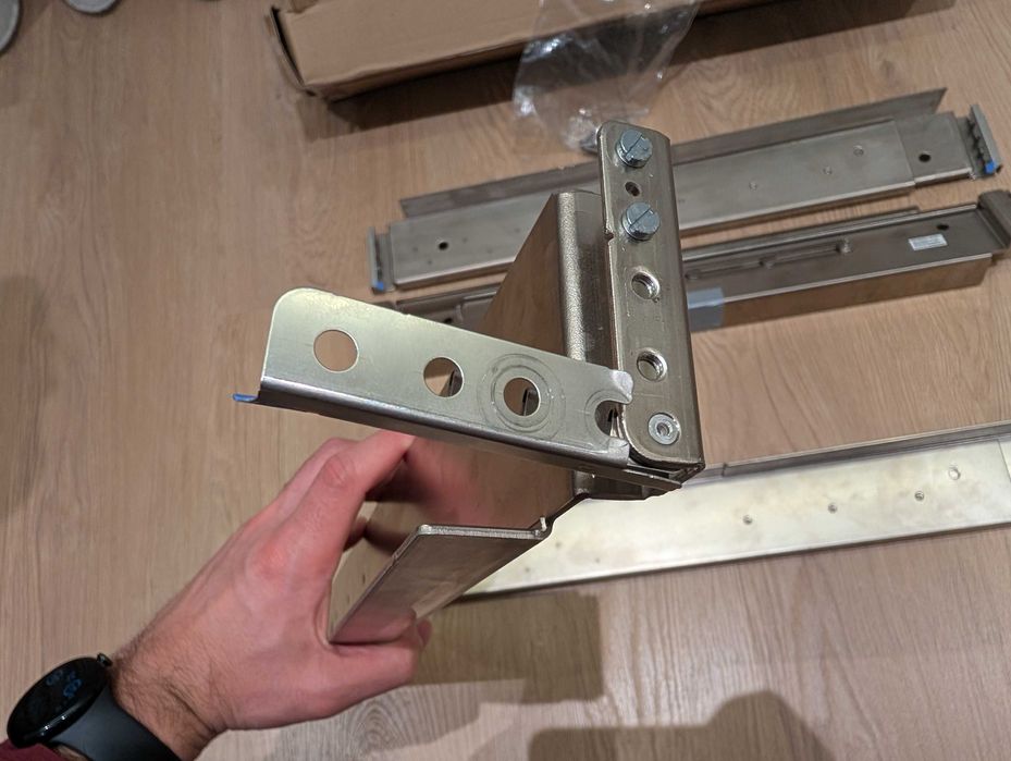 IBM 46K6362 / Calhas para bastidor