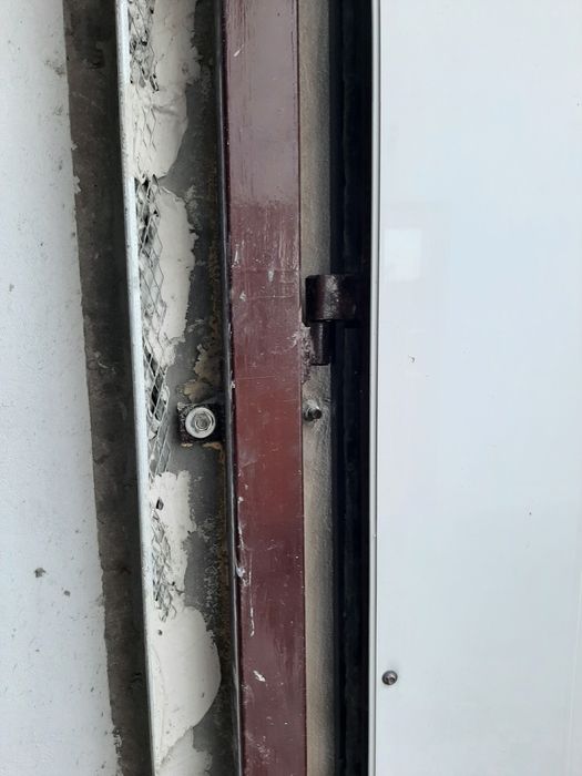 Niższa cena  Brama garażowa/drzwi dwuskrzydłowe