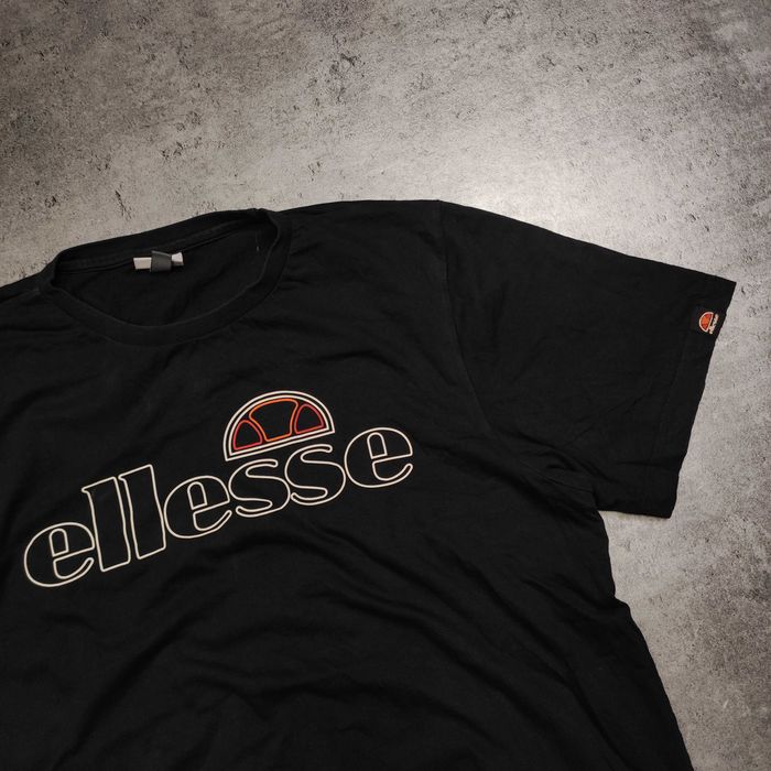 MĘSKA Bawełna Koszulka Ellesse Haftowane Logo Czarna Naszywka Sport