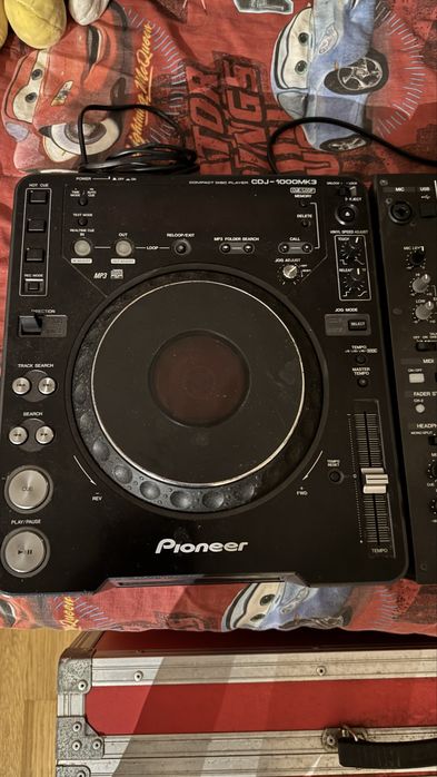 Pioneer djm 750 profissional  e cdj 1000 mk3