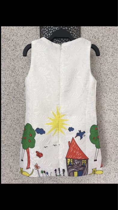 Нове гарне платтячко, платье, сукня на ріст 104-110 см на 4-5 років