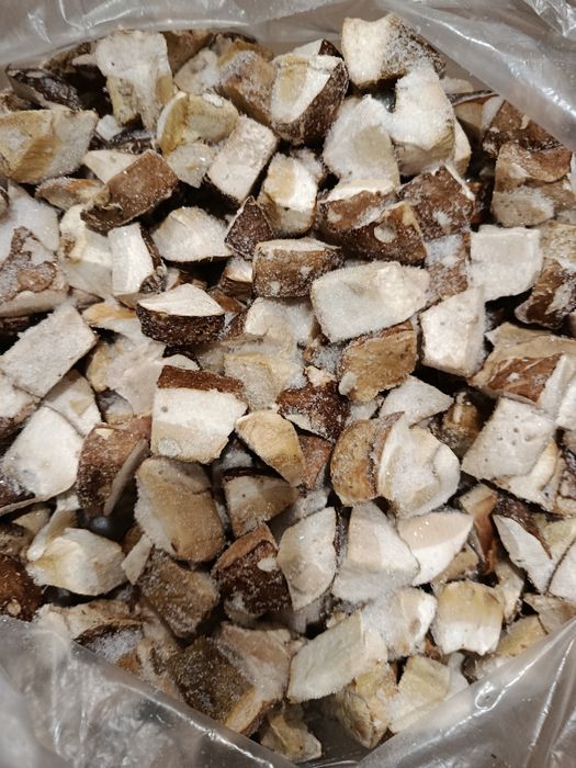Гриби білі свіжо морожені кубик