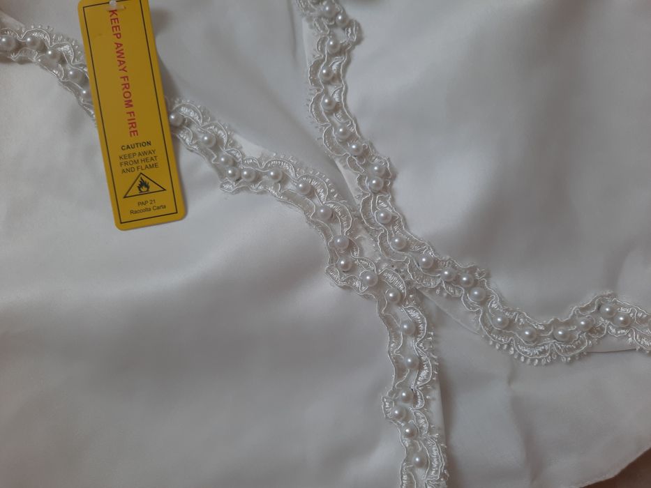 Bolerko eleganckie, ozdobne koraliki