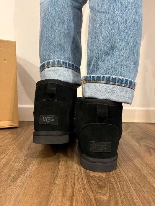 UGG Classic Ultra mini R.37
