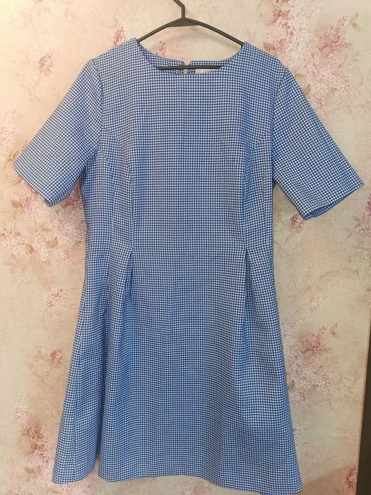 Продається платичко 42 розмір фірма reserved