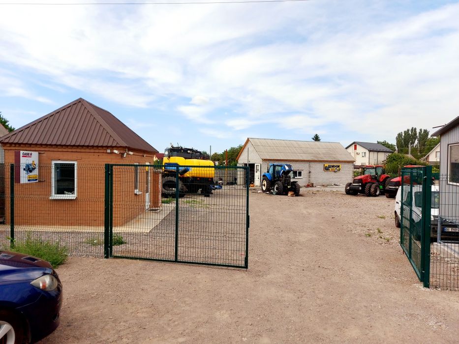 Продам выставочную площадку в Подгородном.