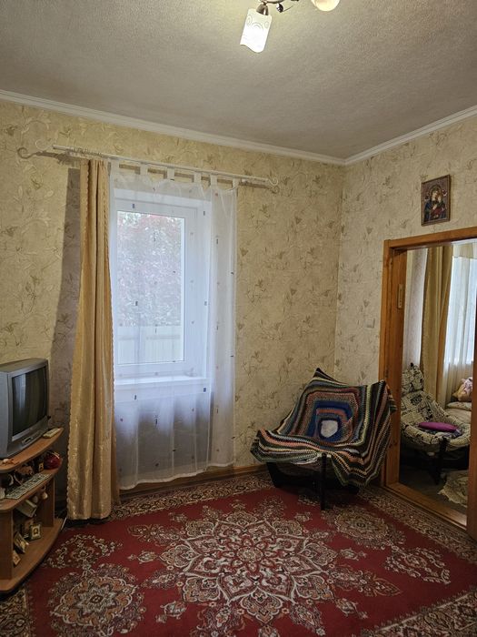 Продам 1/2дома, метро Холодная гора рядом, ул.Камская