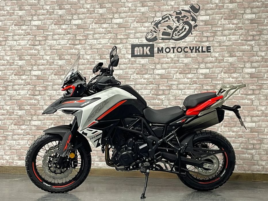 Benelli TRK 702 Motocykl Benelli TRK 702X + kufry, szyba gratis ! Dostępny od ręki