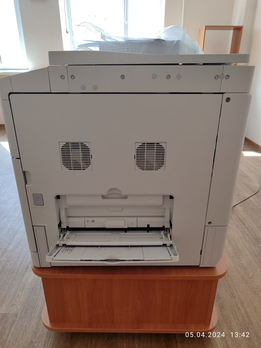 Багатофункціональний пристрій Canon IR-2520